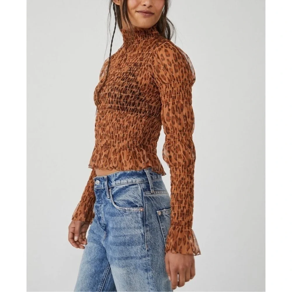 FREE PEOPLE Hello There Top / Leopard Combo